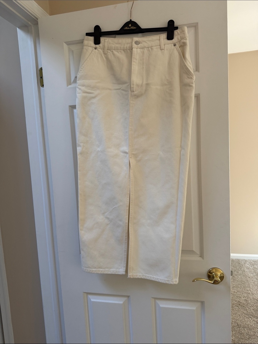 Women's Cream Maxi Skirt - Classic Straight Fit